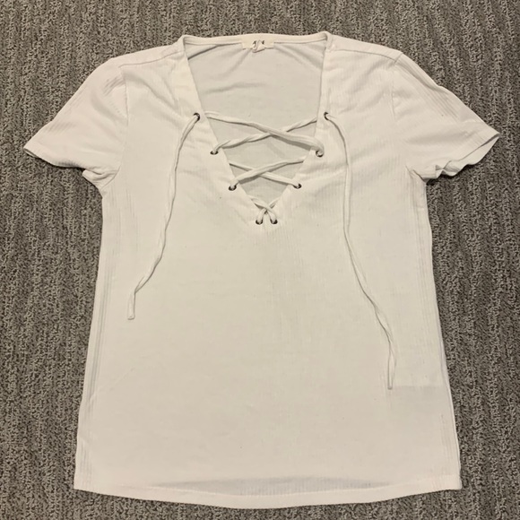 Ardene white lace up top - Picture 3 of 4